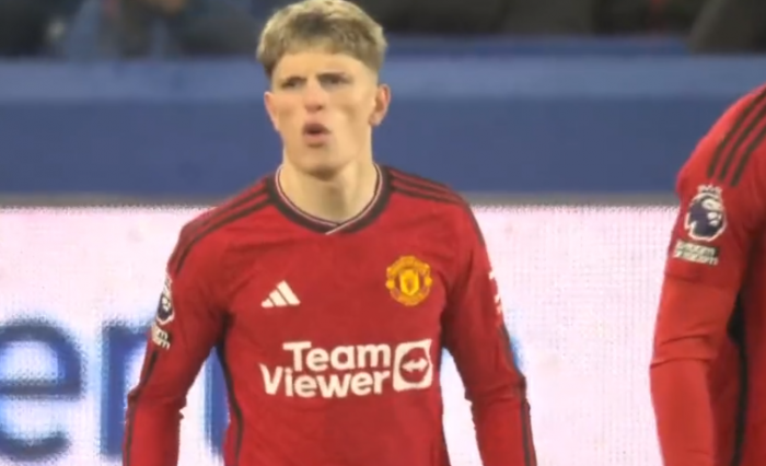 Co za gol! Co za przewrotka. Młody piłkarz Manchesteru United zdobył kapitalną bramkę (VIDEO)